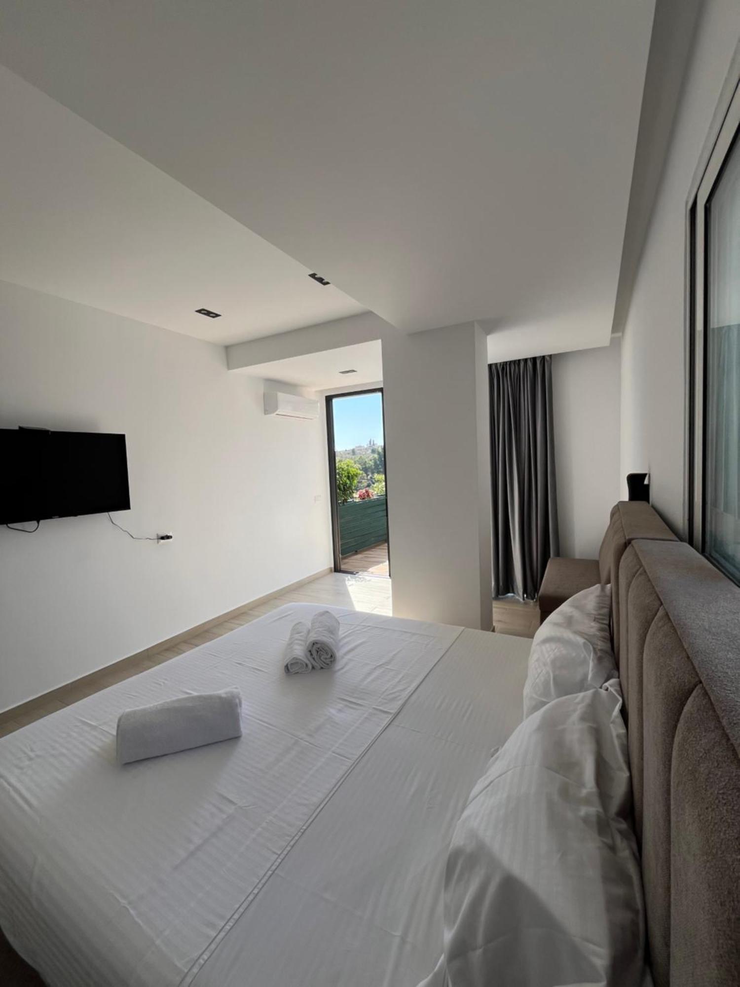 Del Mare Hotel Sarande Exterior photo